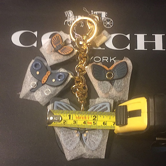 COACH  BUTTERFLY CLUSTER BAG CHARM /KEYCHAIN (NWT) - Picture 10 of 13
